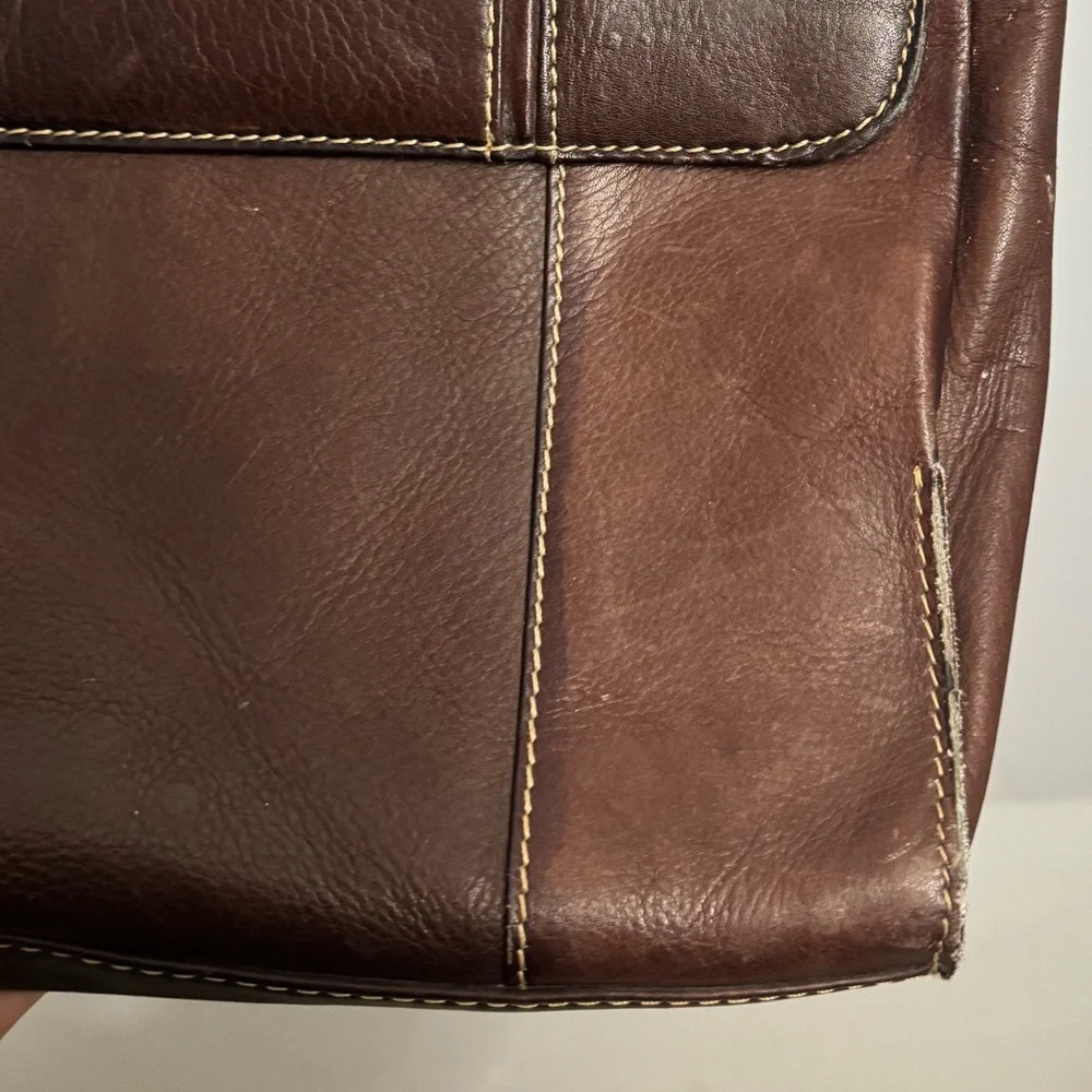 Pelle Studio Dark Brown Leather Messenger Bag